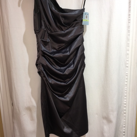 SUZI CHIN one shoulder ruched dress Sz 4 gray satin New - Picture 3 of 7